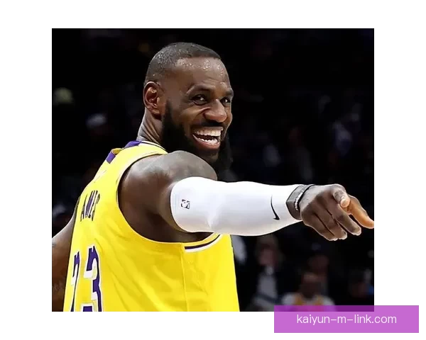 勒布朗41岁创8纪录再证明顶级自律 强势回应詹黑质疑